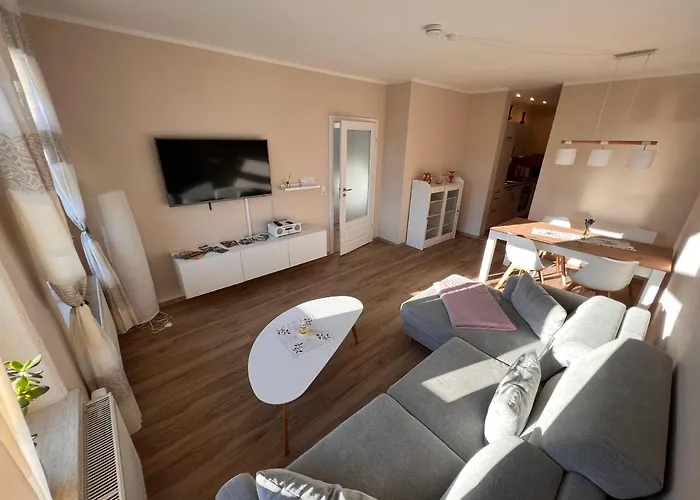 Ferienwohnung, Zentrum, Mit Garten, Am Radweg